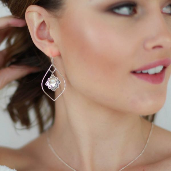 Framed Desert Rose Pearl Earrings - Image 2
