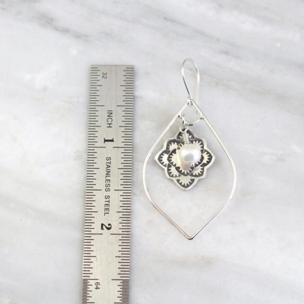 Framed Desert Rose Pearl Earrings - Image 5