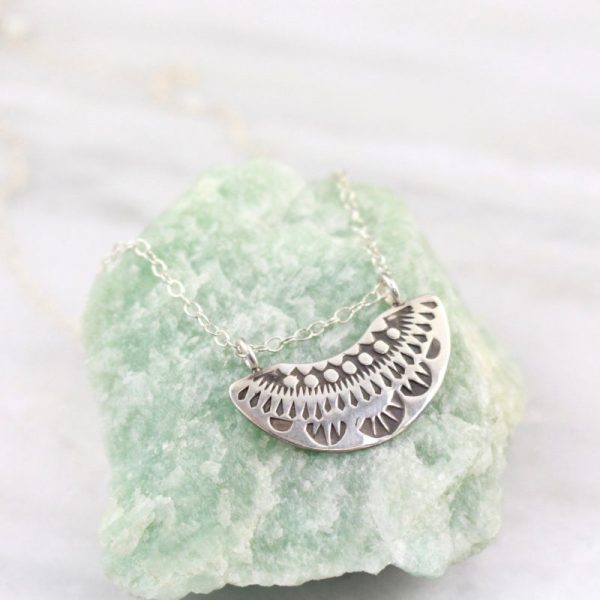 Asmi Fan Pendant Necklace - Image 3