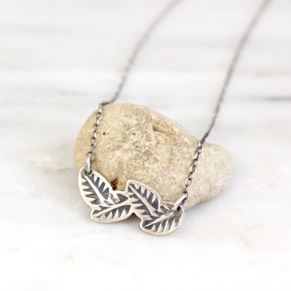 Garland Bar Necklace - Image 2
