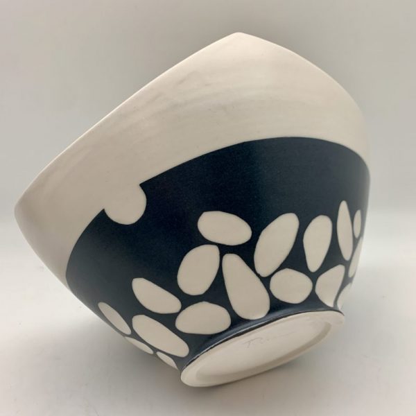Stones 4 Corners Bowl - Large by Rita Vali - Image 2