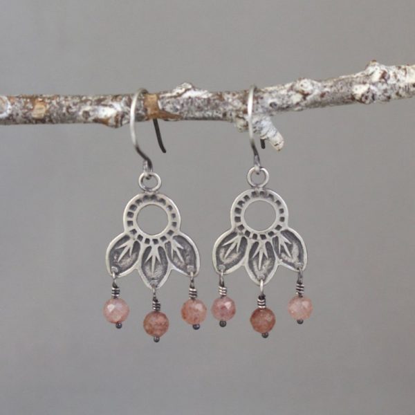 Hishi Strawberry Quartz Dangle Earrings - Image 4
