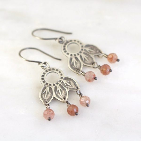Hishi Strawberry Quartz Dangle Earrings - Image 3