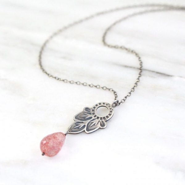 Hishi Strawberry Quartz Necklace - Image 2