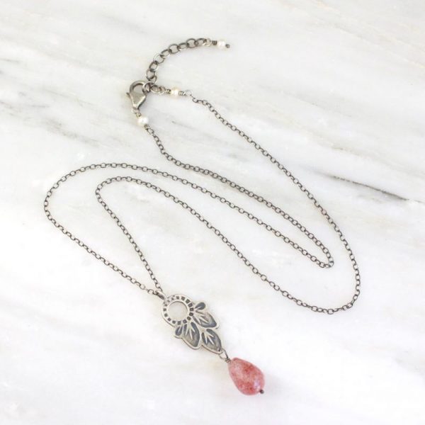 Hishi Strawberry Quartz Necklace - Image 3