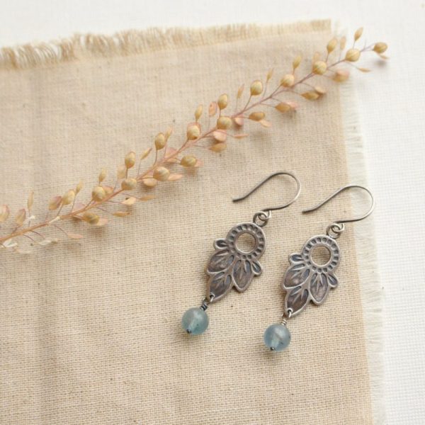 Hishi Moss Aquamarine Earrings - Image 3