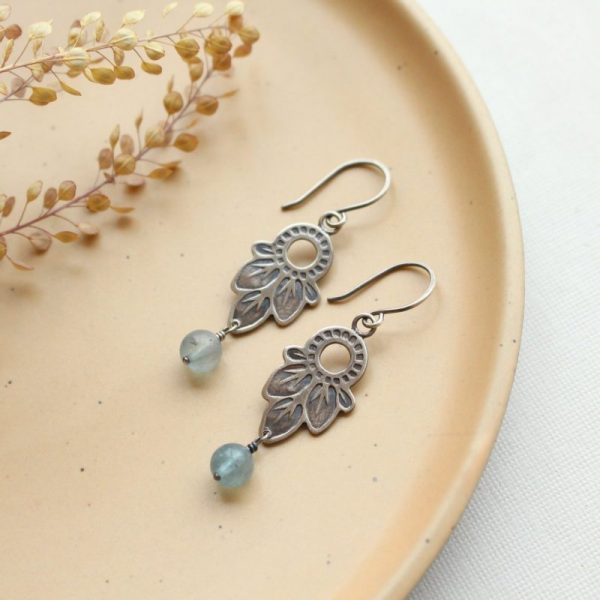 Hishi Moss Aquamarine Earrings - Image 2