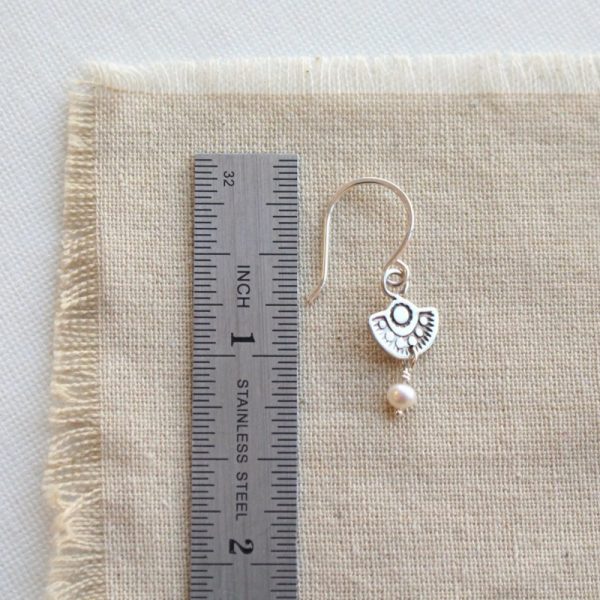 Wanderer Mini Charm Pearl Dangle Earrings - Image 4