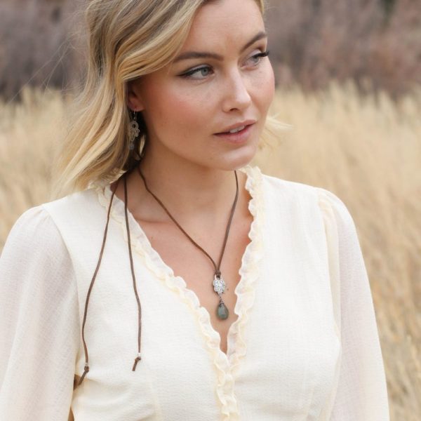 Hishi Moss Aquamarine Leather Necklace - Image 3