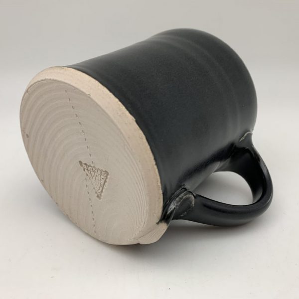 Black and Red Steamboat Mug - Image 2