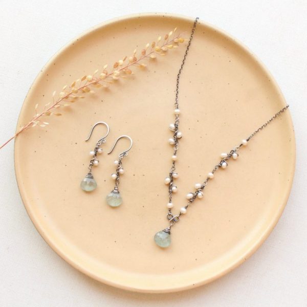 Moss Aquamarine & Pearl Bud Vine Earrings - Image 3