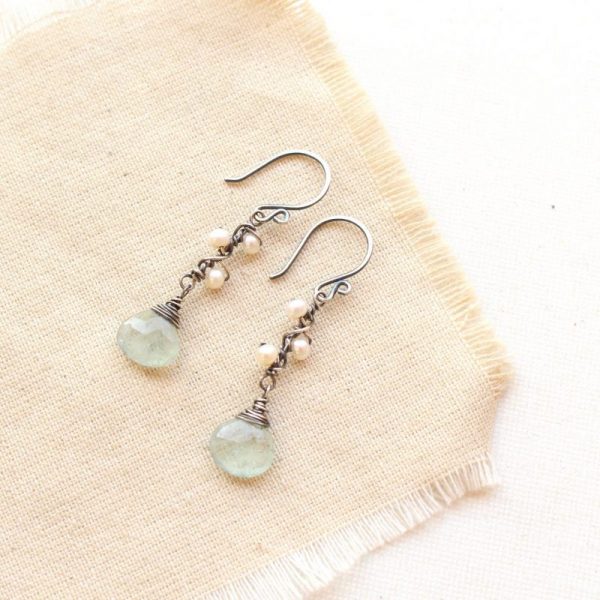 Moss Aquamarine & Pearl Bud Vine Earrings - Image 2