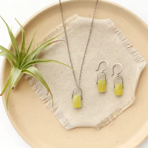 Pinned Olivine Jade Necklace - Image 5