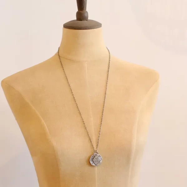 Talara Medallion Long Necklace - Image 5