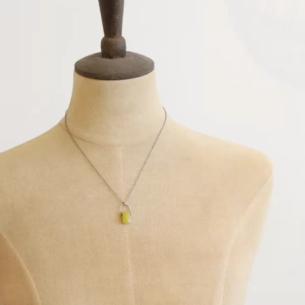 Pinned Olivine Jade Necklace - Image 4