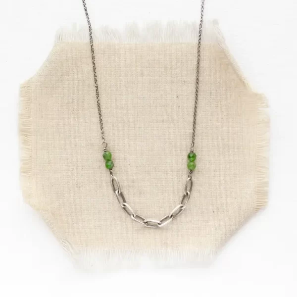 Linked Chrome Diopside Necklace - Image 3