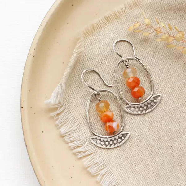 Asmi Oval Hoop Red Agate Earrings - Image 3