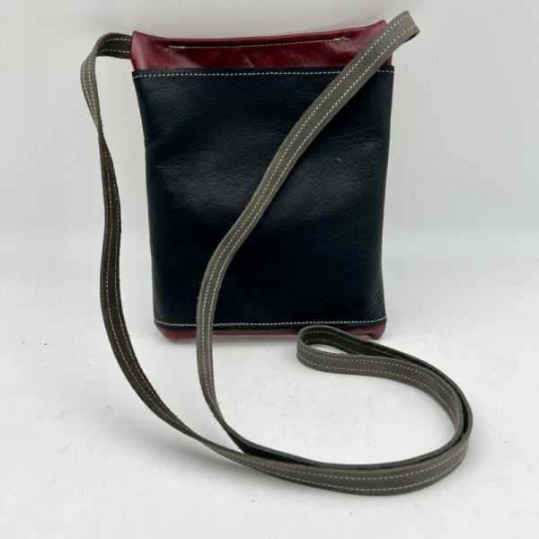 Passport Bag by Traci Jo Designs - TJ159 - Image 3