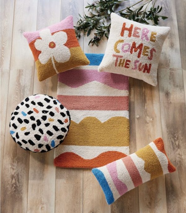 Circle Dots Round-Shape 14" Hook Pillow - Image 3