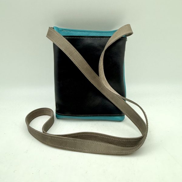 Passport Bag by Traci Jo Designs - TJ243 - Image 3