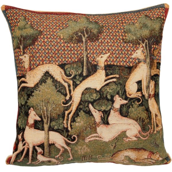 Medieval Hounds | Alphone Mucha Design | Decorative Pillow-Cover - Yapatkwa